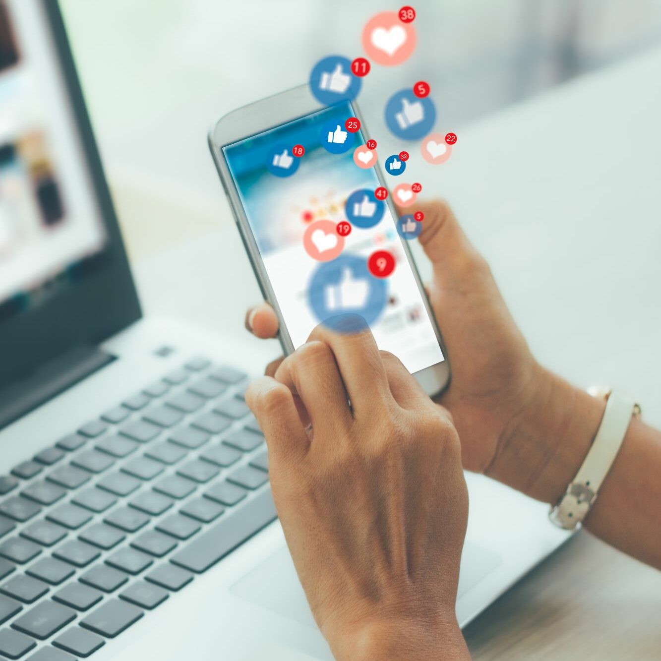 Mehr über den Artikel erfahren SPEZIALSEMINAR: Social Media und KI für Gemeindevertreter – Einfach und wirkungsvoll